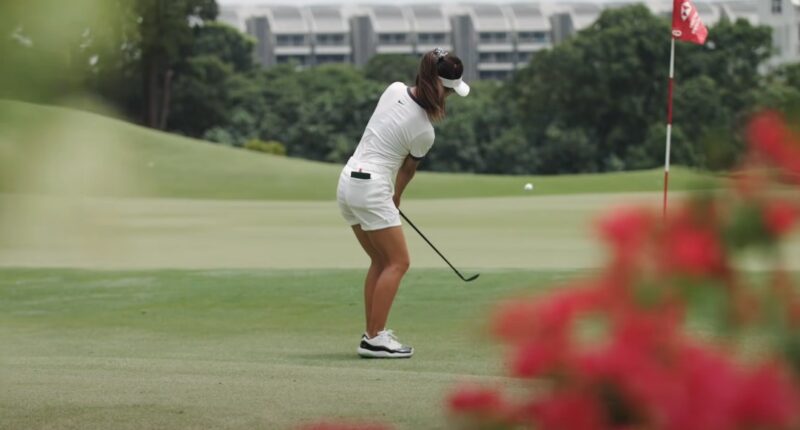 Social Perception in Women's Golf